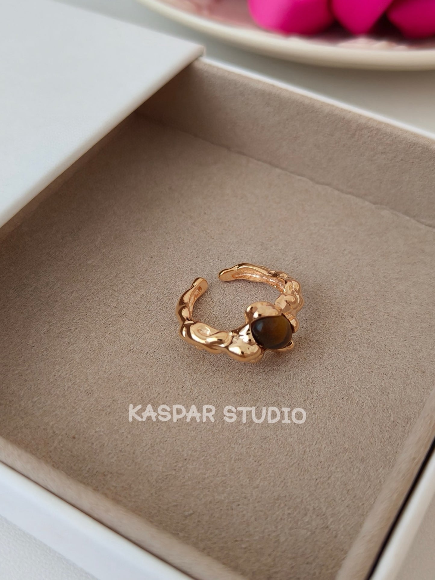 Vintage Tiger Eye Stone Rings