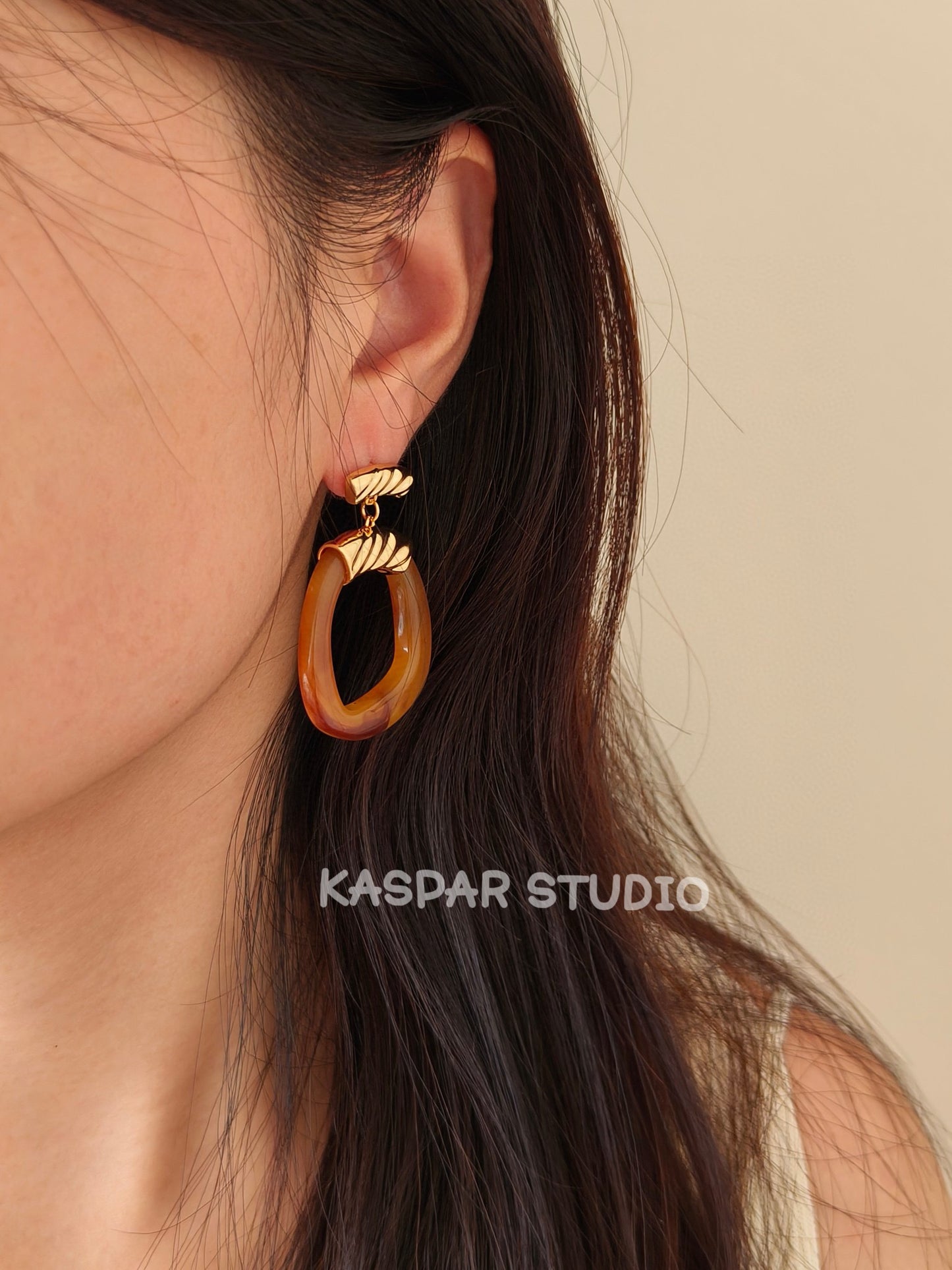 Vintage Round Drop Earring