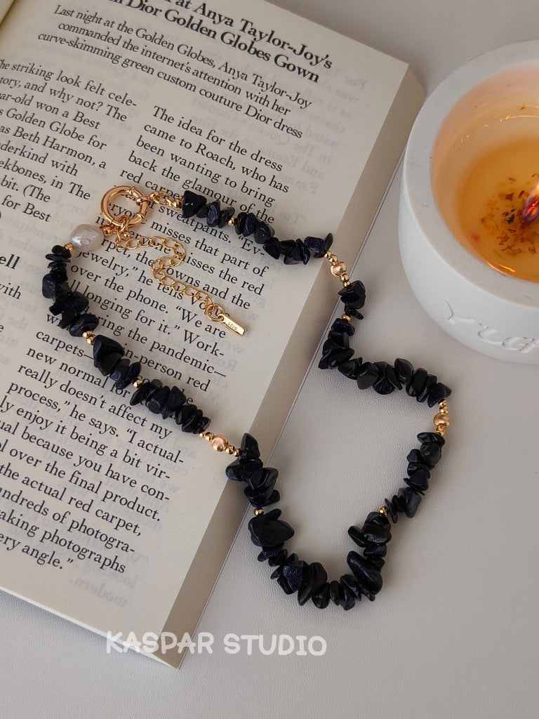 Irregular Black Necklace