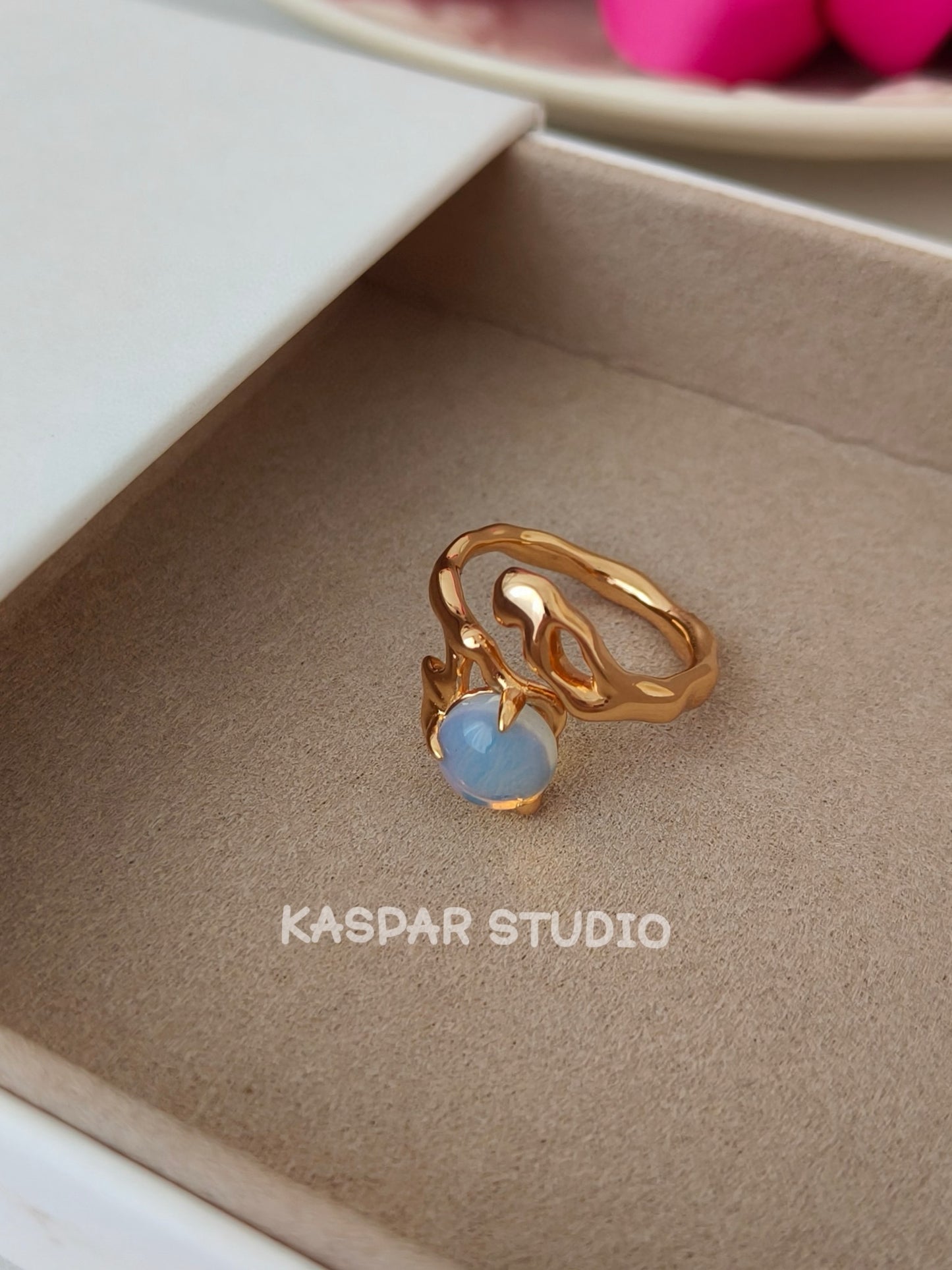 Vintage  Stylish Opal Ring