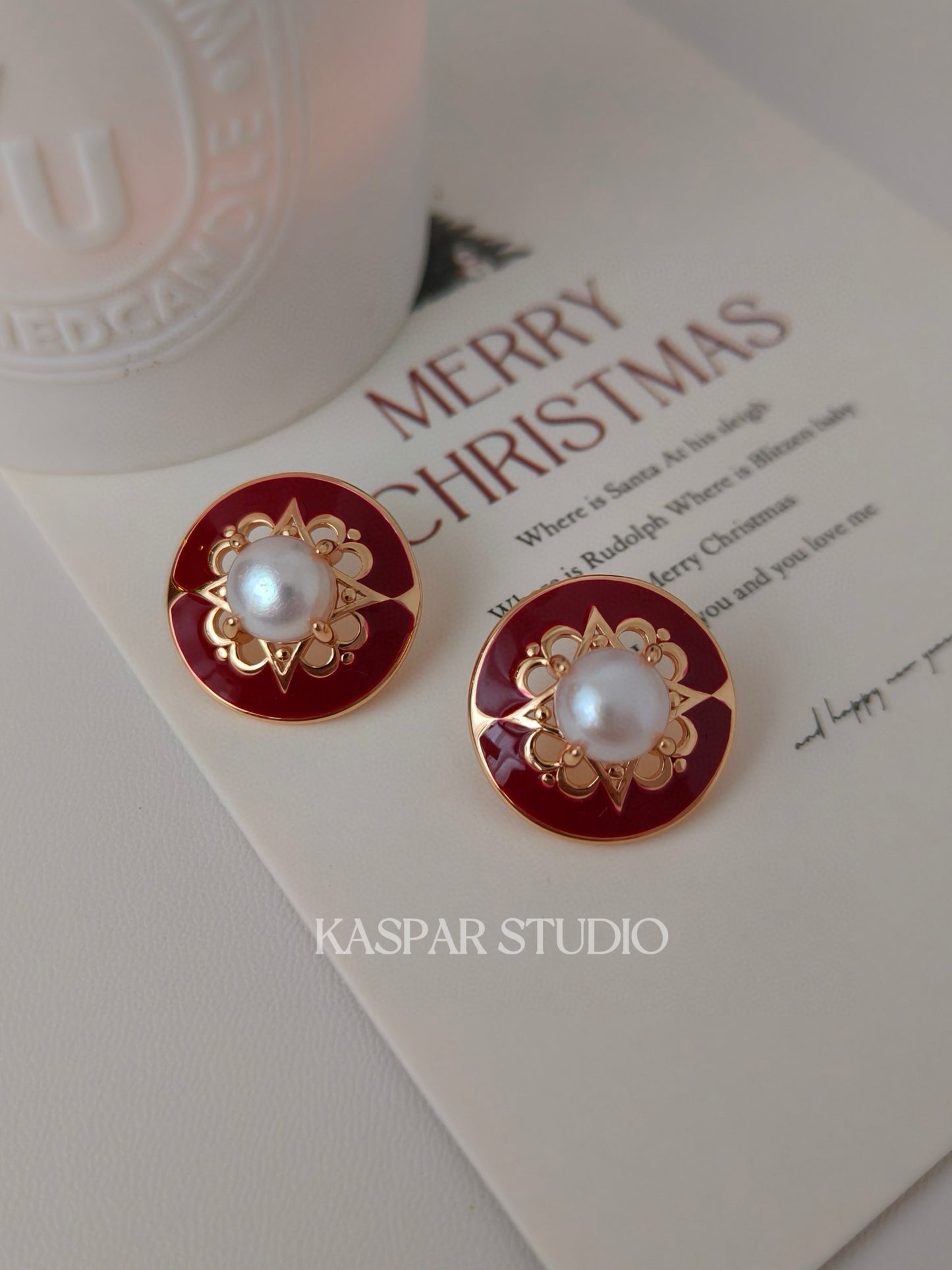 Christmas Round red Earrings