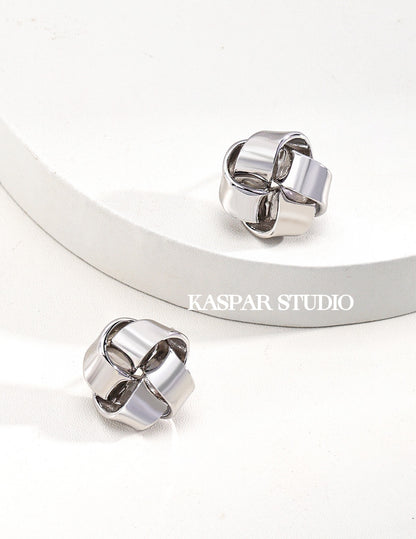 Silver  Minimalist Ear styds