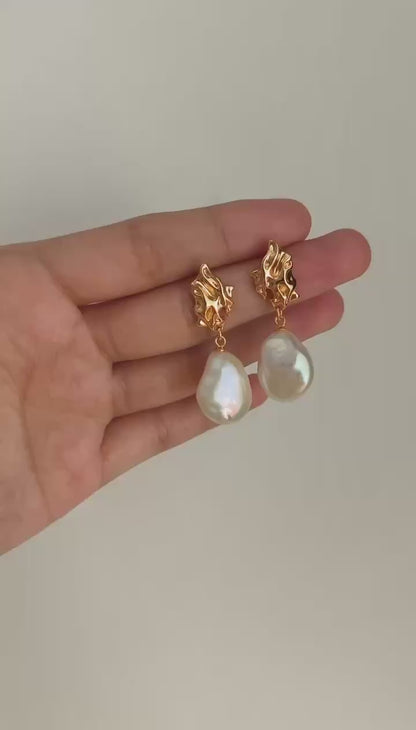 Silver  Pearl Drop Earring